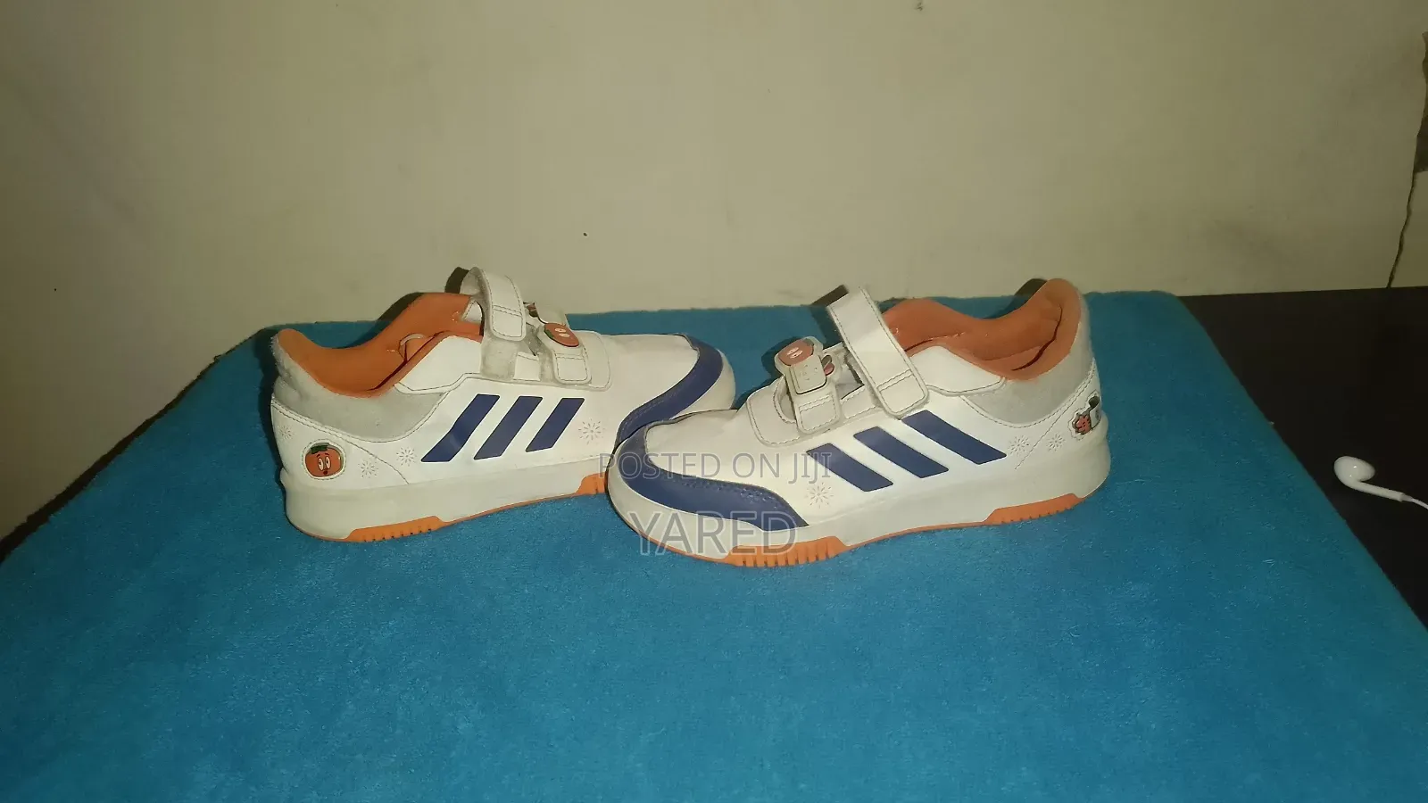 Shose New Jiji