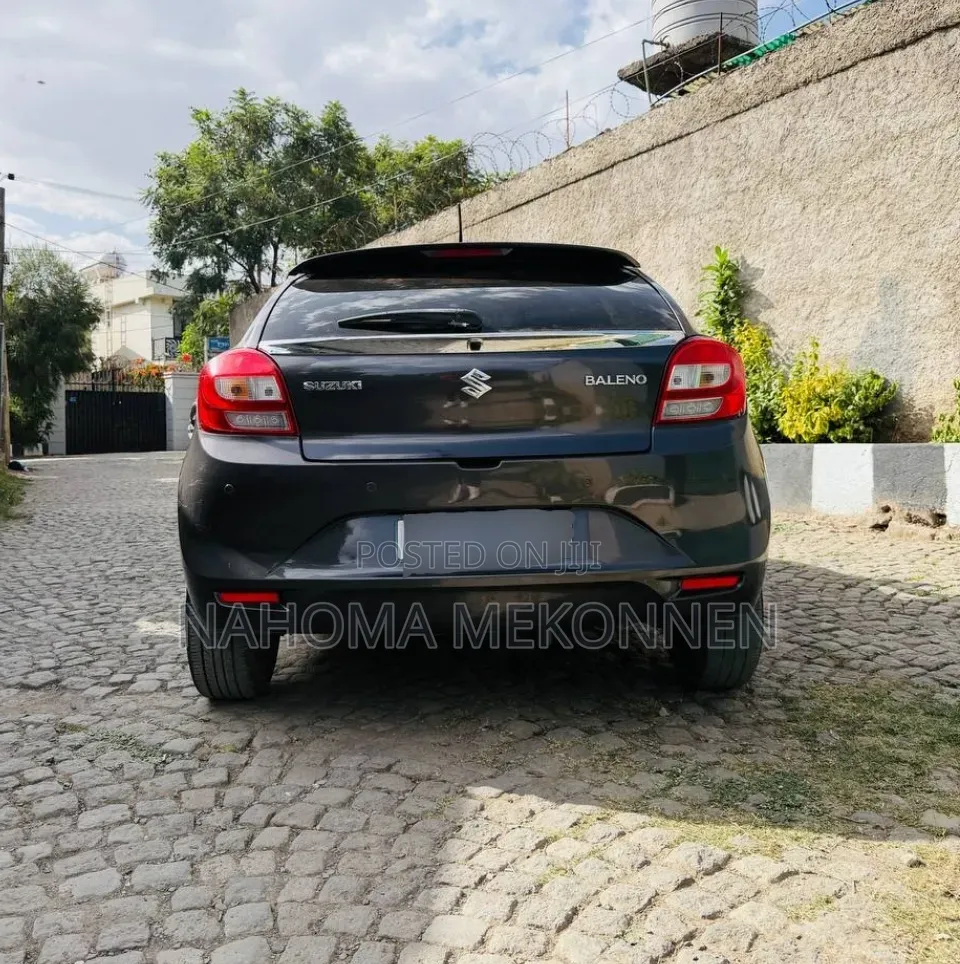 Suzuki Baleno 2021 Gray