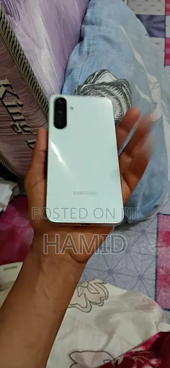 Samsung Galaxy M16 128 GB Blue