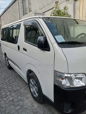 Toyota HiAce 2024 White
