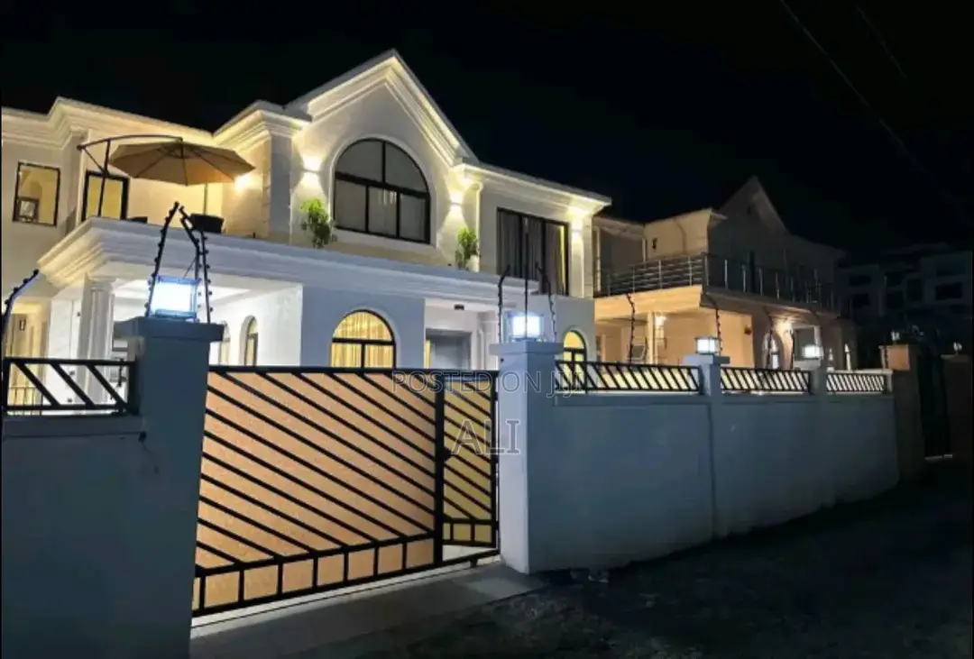 5bdrm Villa in Nifas Silk-Lafto for sale