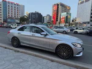 Mercedes-Benz C180 2014 Silver