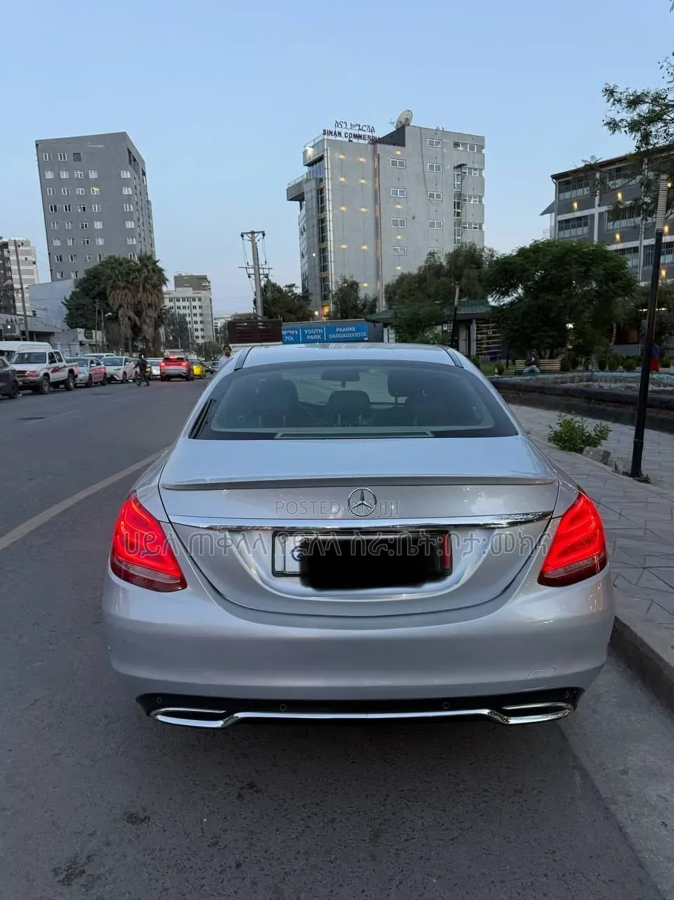 Mercedes-Benz C180 2014 Silver