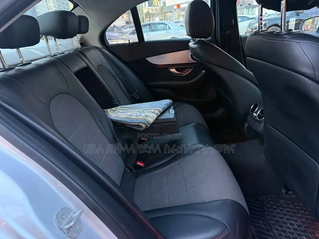 Mercedes-Benz C180 2014 Silver