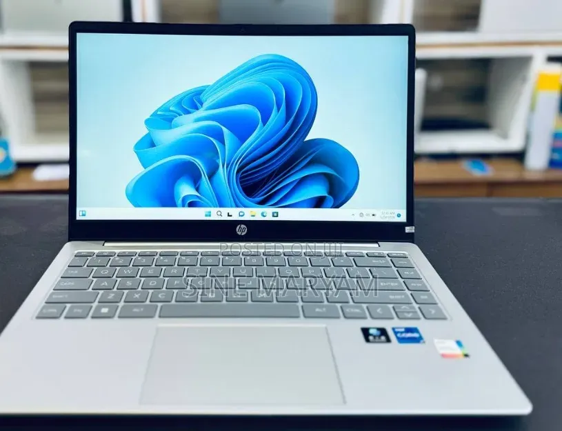 New Laptop HP Stream Notebook 16GB Intel Core i7 SSD 512GB