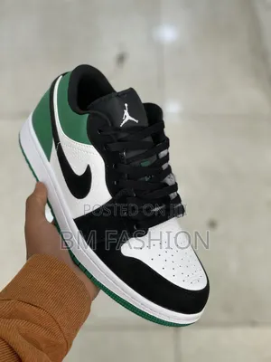Air Jordan 1 Low: Pine Green