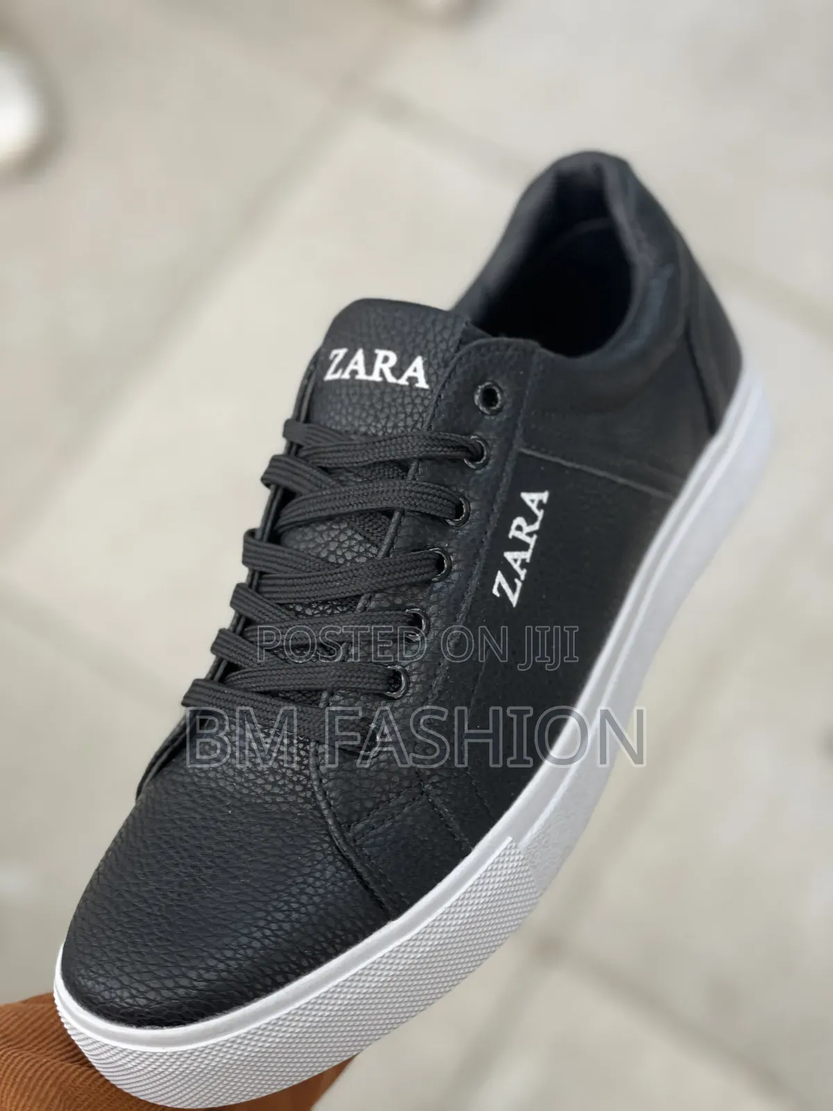 Zara Black Pebbled Leather Sneakers