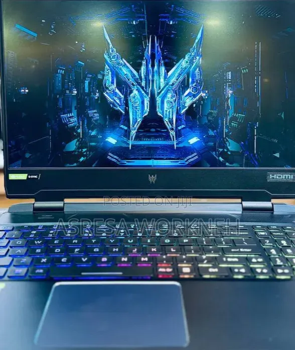 New Laptop Acer Predator Helios 300 16GB Intel Core i9 SSD 512GB