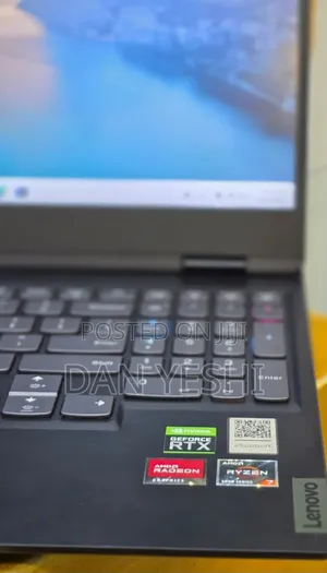 New Laptop Lenovo 16GB AMD Ryzen 7 SSD 1T