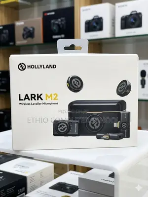 Hollyland Lark M2 Wireless Lavalier Microphone System (Combo Version)