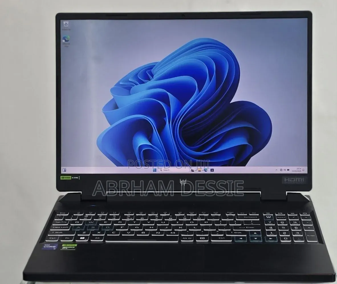 New Laptop Acer Predator Helios 300 16GB Intel Core i9 SSD 1T