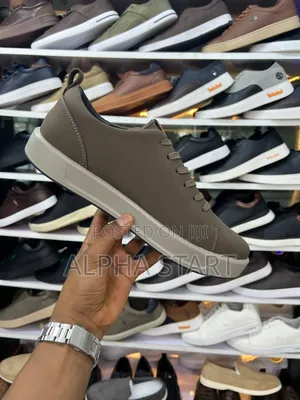 Reushine Ulop High Master Quality Flat Shoes for Man's
