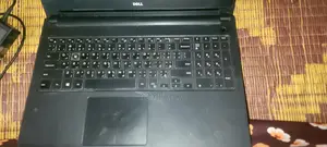 Laptop Dell Inspiron 15 3000 4GB Intel Core i3 HDD 500GB