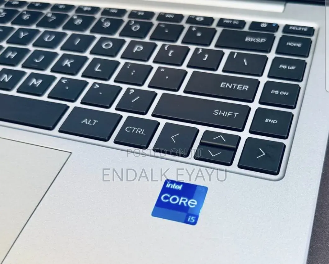New Laptop HP 16GB Intel Core i5 SSD 512GB