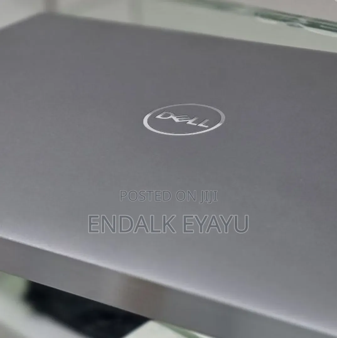 New Laptop Dell Precision 5560 16GB Intel Core i7 SSD 512GB