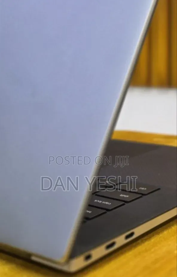 New Laptop Dell Precision 5560 16GB Intel Core i7 SSD 512GB