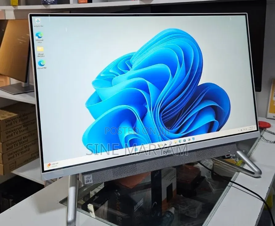 New Dell Inspiron 27 All-in-One 12GB Intel Core i7 SSD 512GB