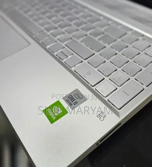 Laptop HP Pavilion 15-cs3063cl 8GB Intel Core i5 SSD 256GB
