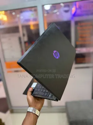 Laptop HP Pavilion Power 15 8GB Intel Core i5 HDD+SSD 1.5T