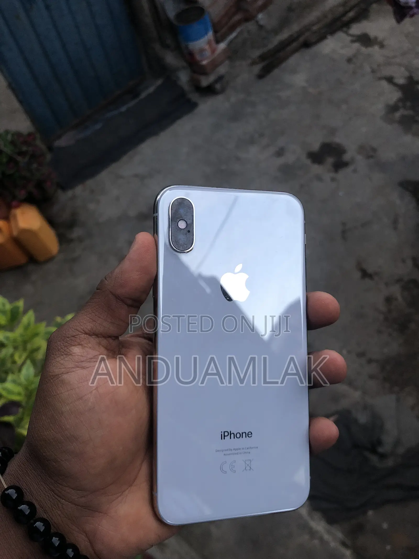 Apple iPhone X 256 GB White