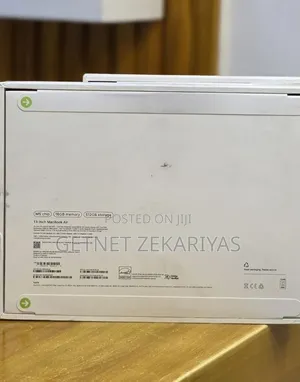 New Laptop Apple MacBook Air 2026 M5 13-inch 16GB Apple M5 SSD 512GB