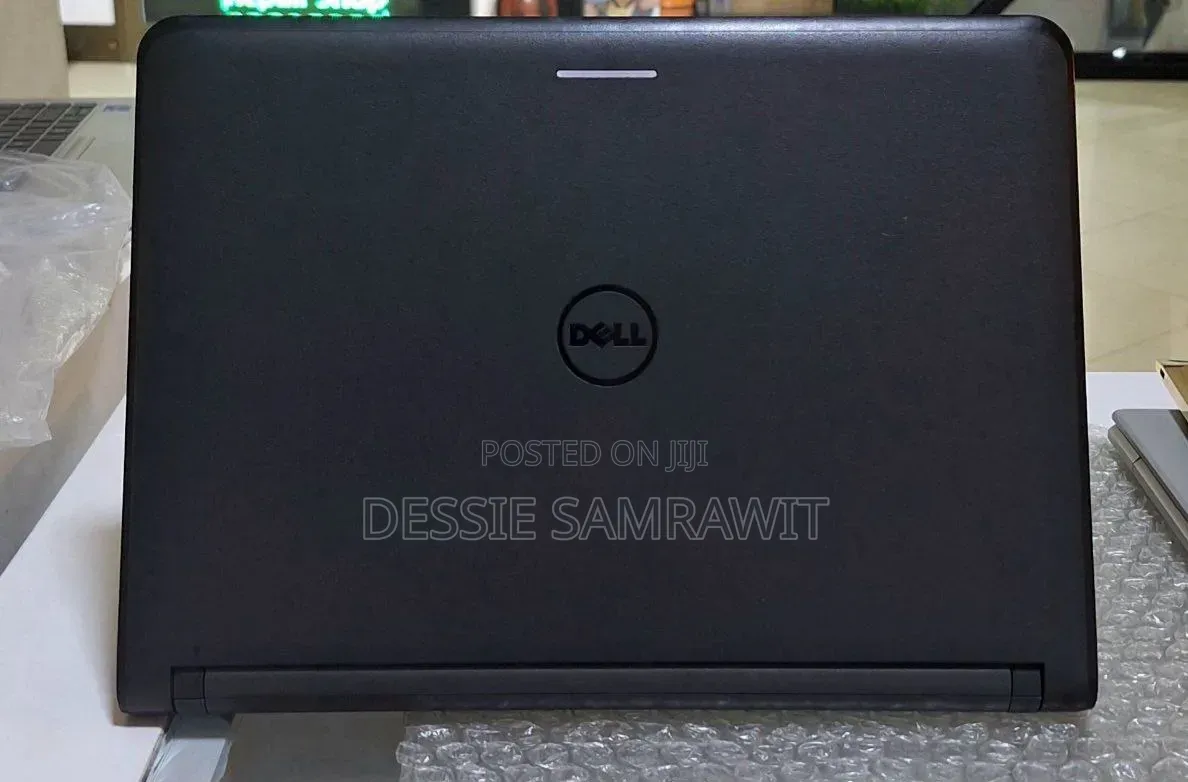 New Laptop Dell Latitude 10 8GB Intel Core i3 SSD 256GB
