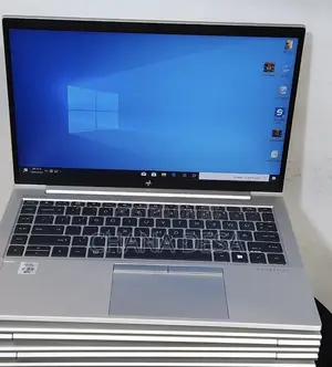 New Laptop HP EliteBook 830 G8 16GB Intel Core i5 SSD 512GB
