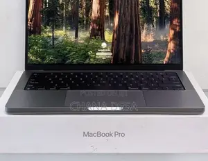 New Apple MacBook Pro 2023 M2 Pro 14-inch 16GB Apple M2 SSD 512GB