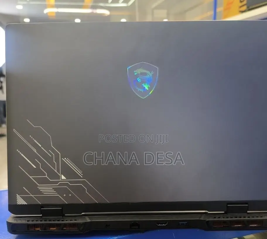 New Laptop MSI Vector 16 HX AI A2XWIG 16GB Intel Core Ultra 9 SSD 1T