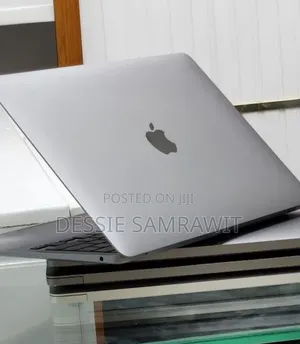 New Laptop Apple MacBook Air 2020 M1 8GB Intel Core i5 SSD 256GB