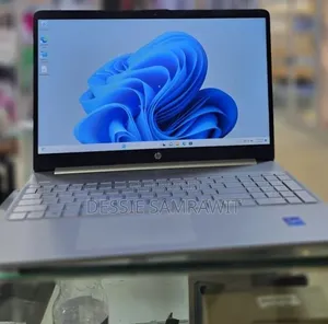 New Laptop HP Stream Notebook 16GB Intel Core i7 SSD 512GB