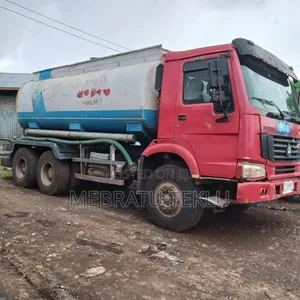 የሚከራይ ሻወር ትራክ በሲኖ አለኝ