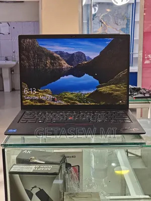 New Laptop Lenovo ThinkPad X1 Carbon 16GB Intel Core i7 SSD 512GB