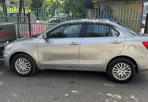 Suzuki Dzire 2022 Silver