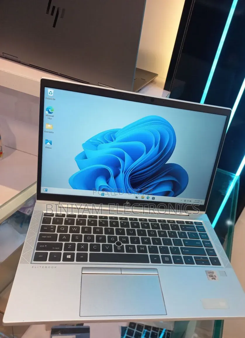 New Laptop HP EliteBook 840 G7 16GB Intel Core i5 SSD 512GB
