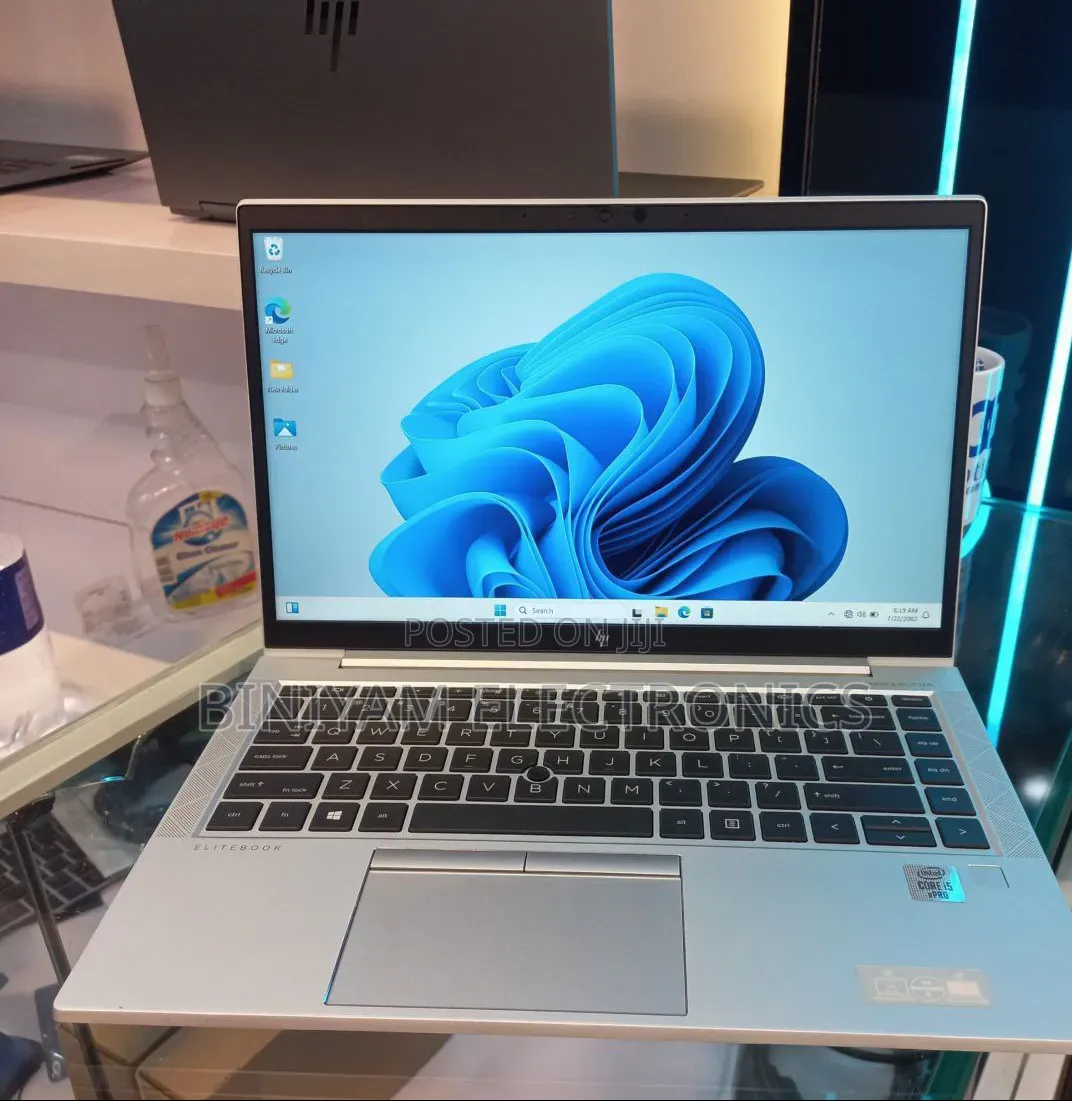 New Laptop HP EliteBook 840 G7 16GB Intel Core i5 SSD 512GB