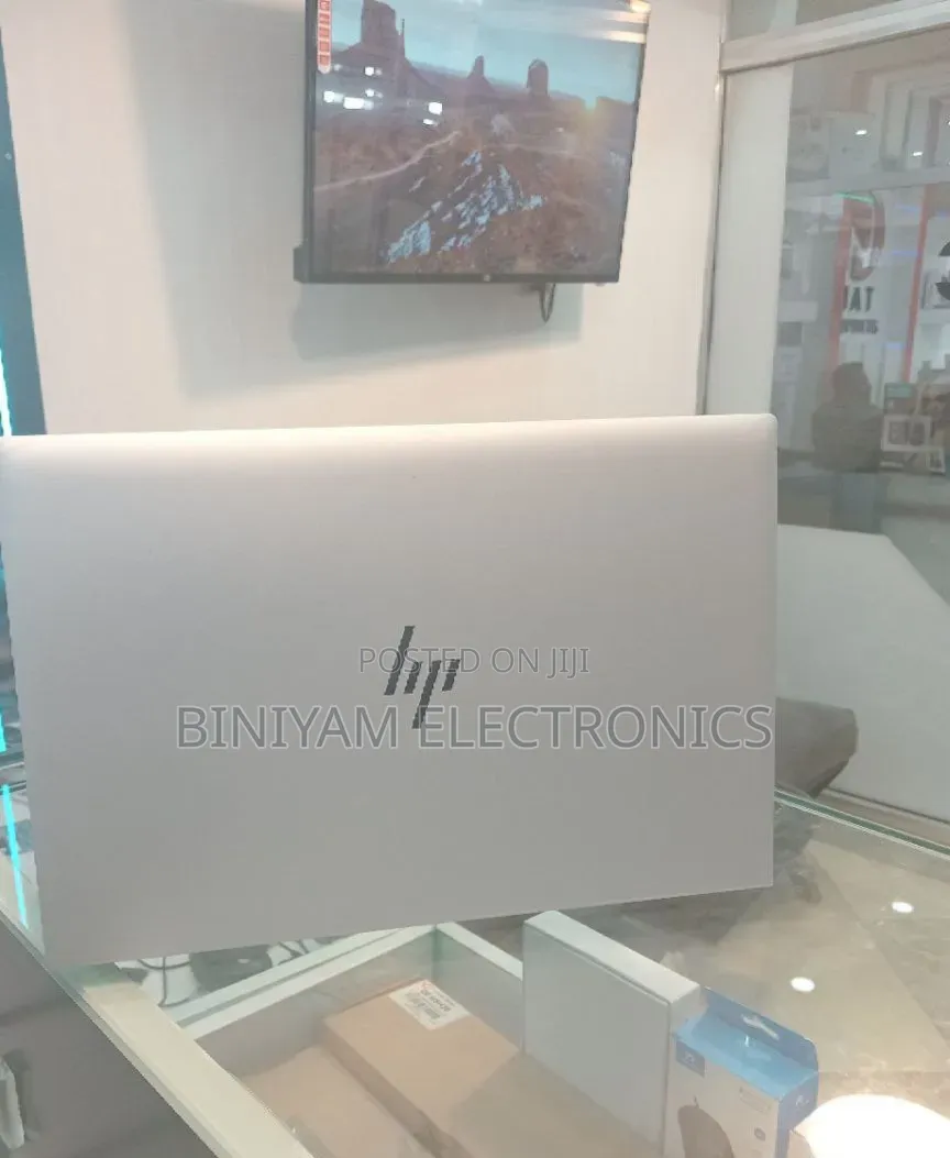 New Laptop HP EliteBook 840 G7 16GB Intel Core i5 SSD 512GB