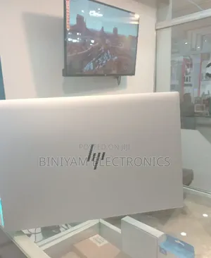 New Laptop HP EliteBook 840 G7 16GB Intel Core i5 SSD 512GB