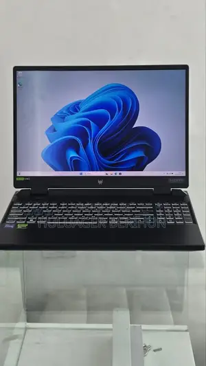 New Laptop Acer Predator Helios 300 16GB Intel Core i9 SSD 1T
