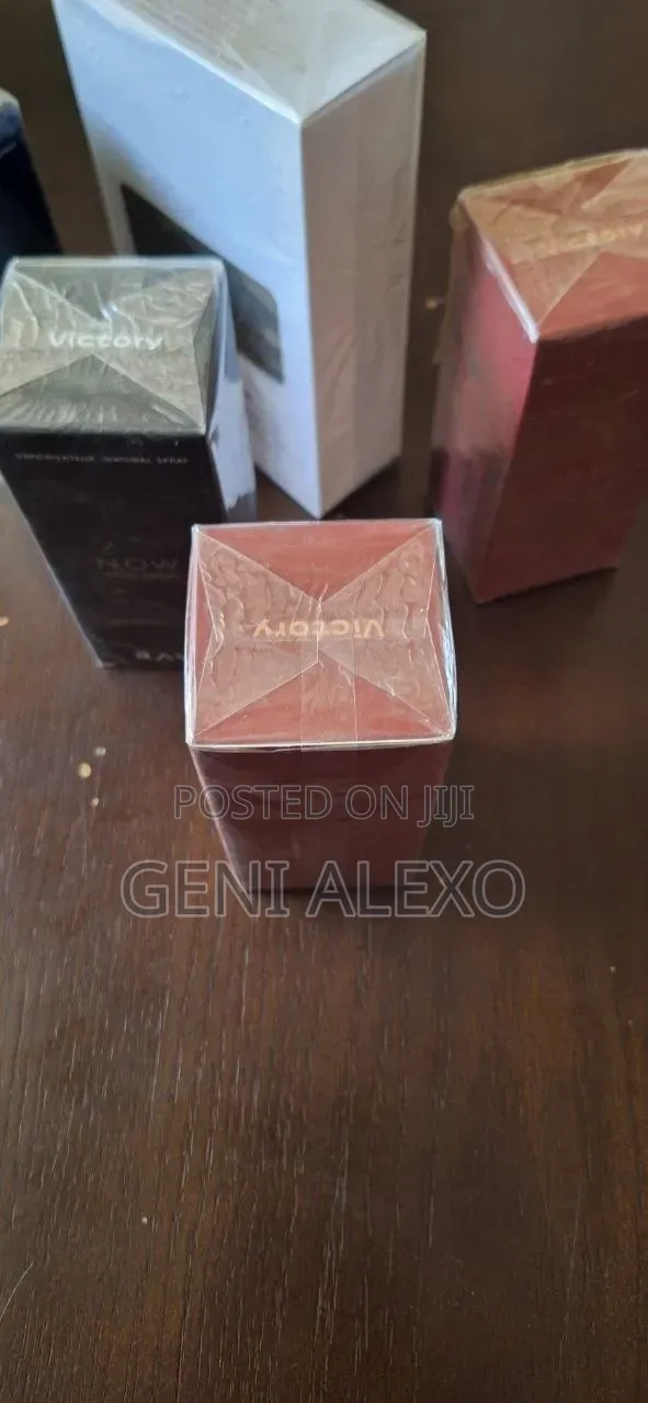 Victory Badee Al Oud Sample Perfume