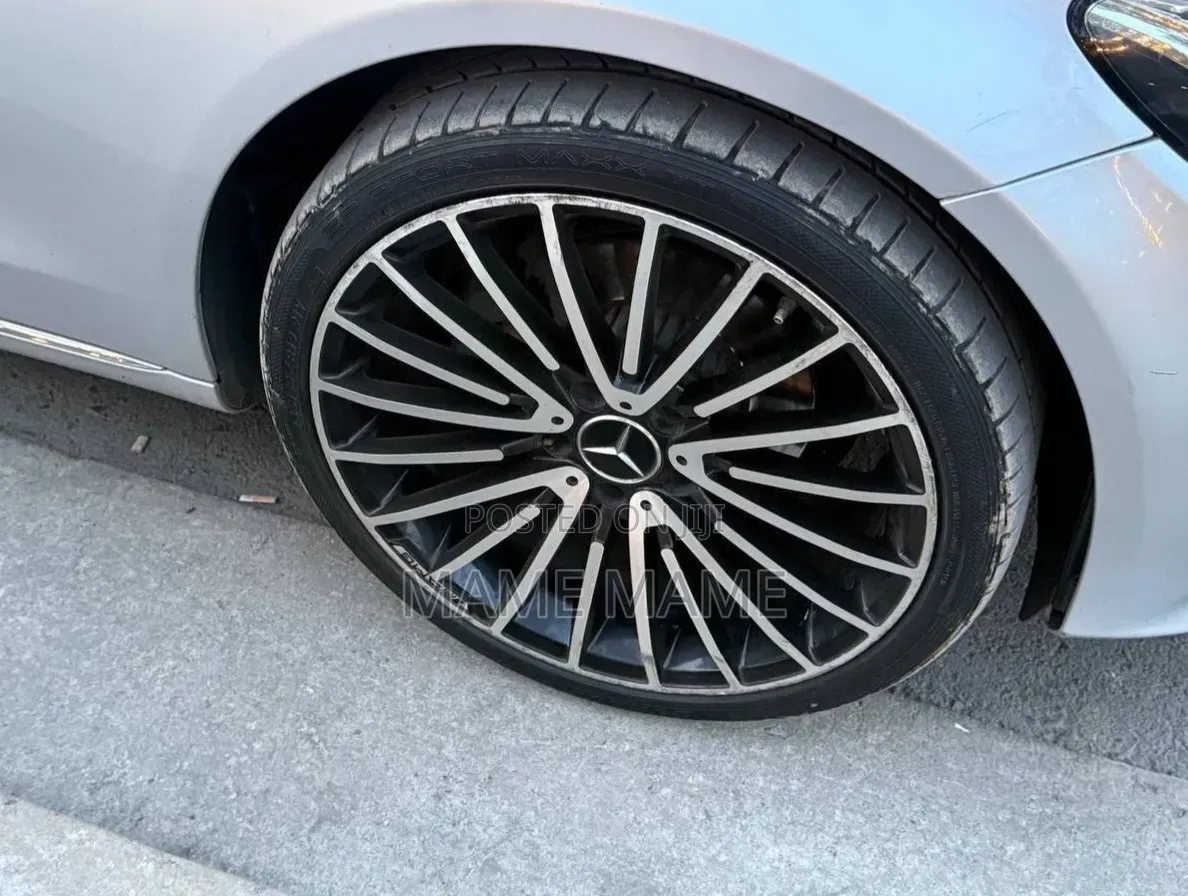 Mercedes-Benz C200 2016 Silver