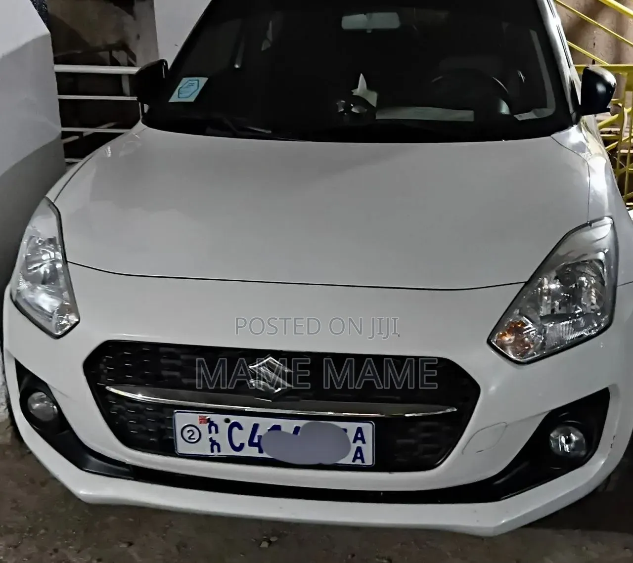 Suzuki Swift 2022 White