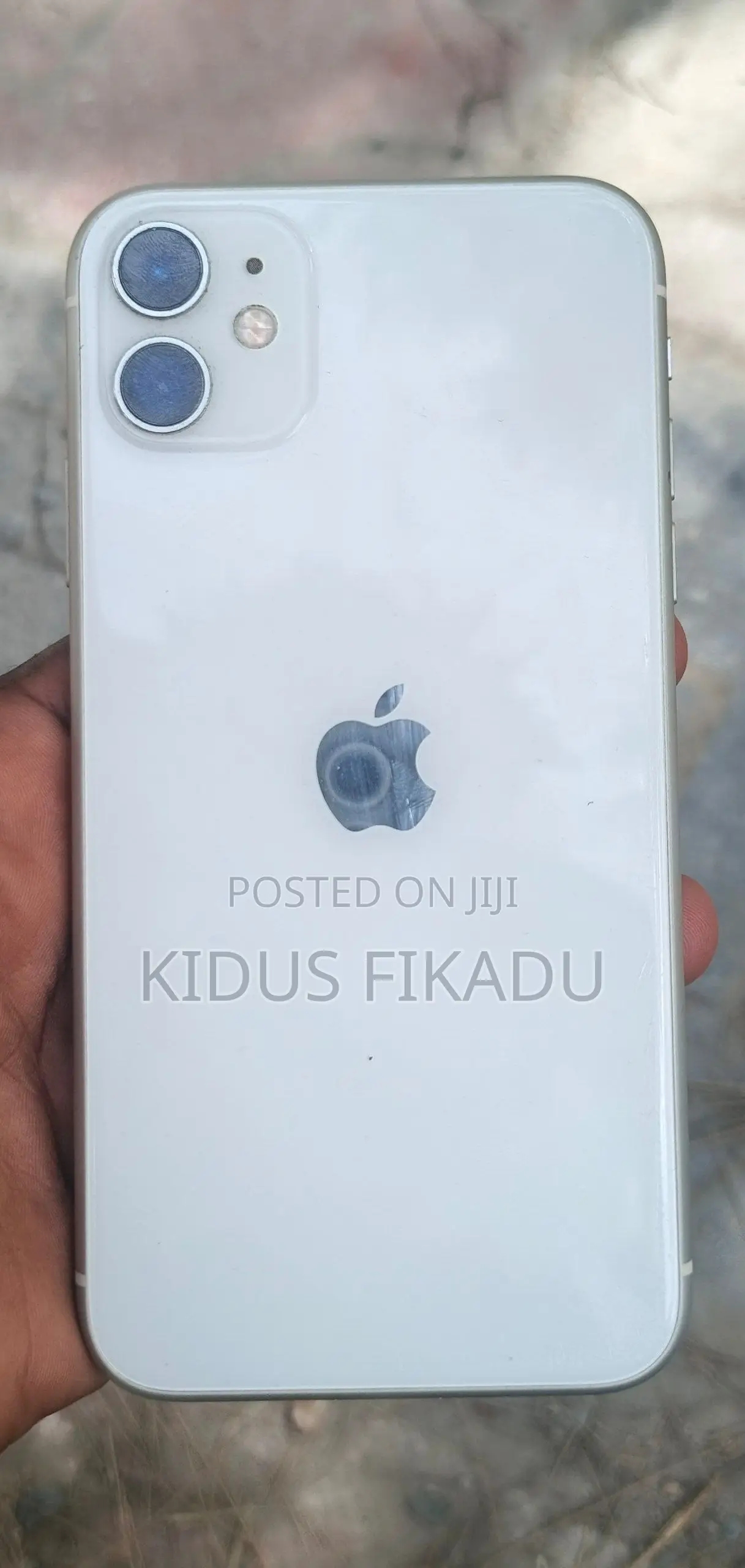 Apple iPhone 11 64 GB White
