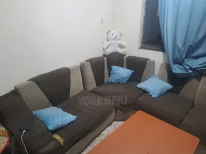 For Sale Sofa (የሚሽጥ ሶፋ )