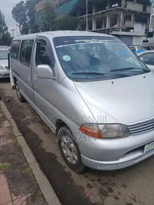 Toyota HiAce 2003 Silver