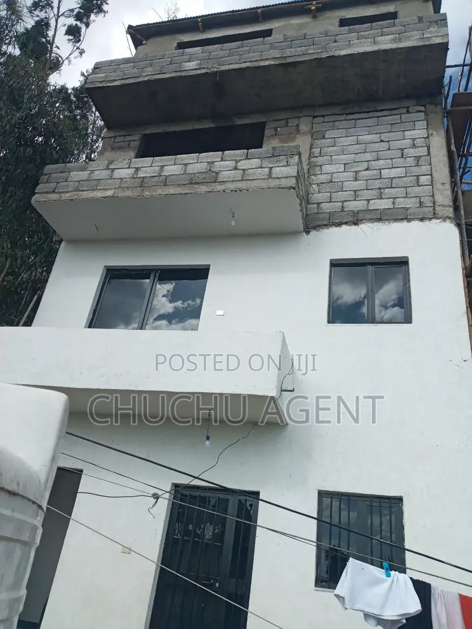 6bdrm House in Yeka for sale