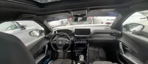 Peugeot 2008 2022 Gray