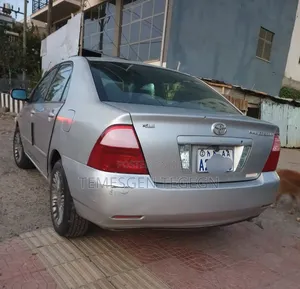 Toyota Corolla 2005 Silver