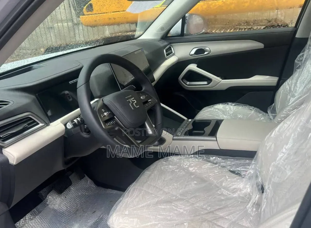 New BYD Yuan Up 2025 Silver