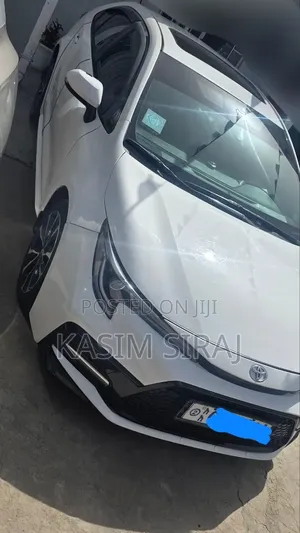 Toyota Corolla APEX XSE 2022 White